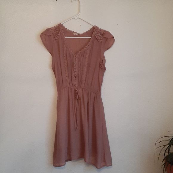 NWT E & M dress tan color